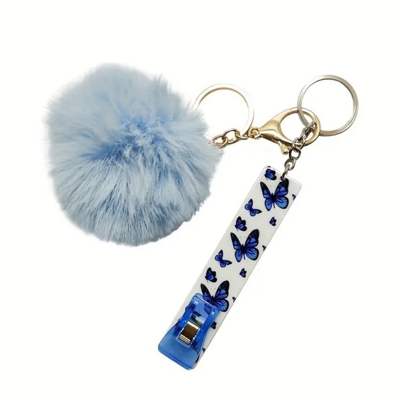 Card Grabber Keychain For Long Nails - Picture 5 of 5